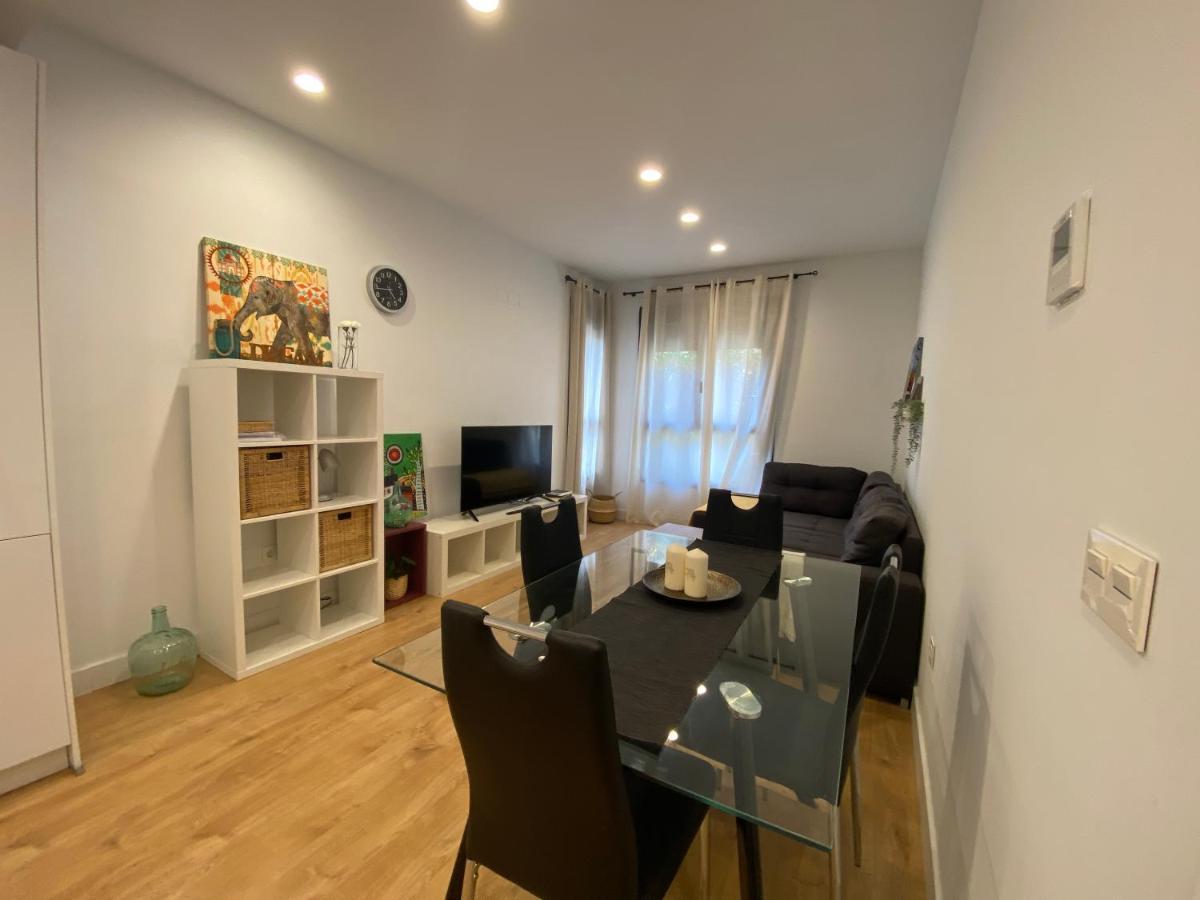 Appartement Apartamento Estelar Con Piscina Y Garaje Nervion à Séville Extérieur photo