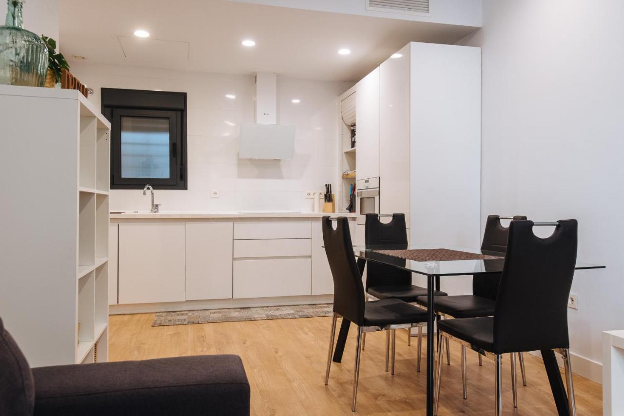 Appartement Apartamento Estelar Con Piscina Y Garaje Nervion à Séville Extérieur photo