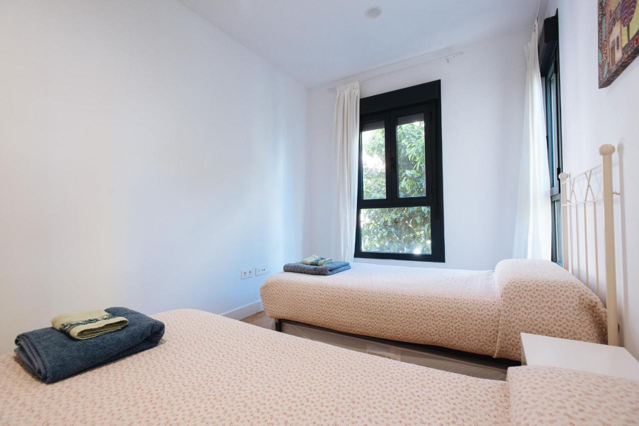 Appartement Apartamento Estelar Con Piscina Y Garaje Nervion à Séville Extérieur photo