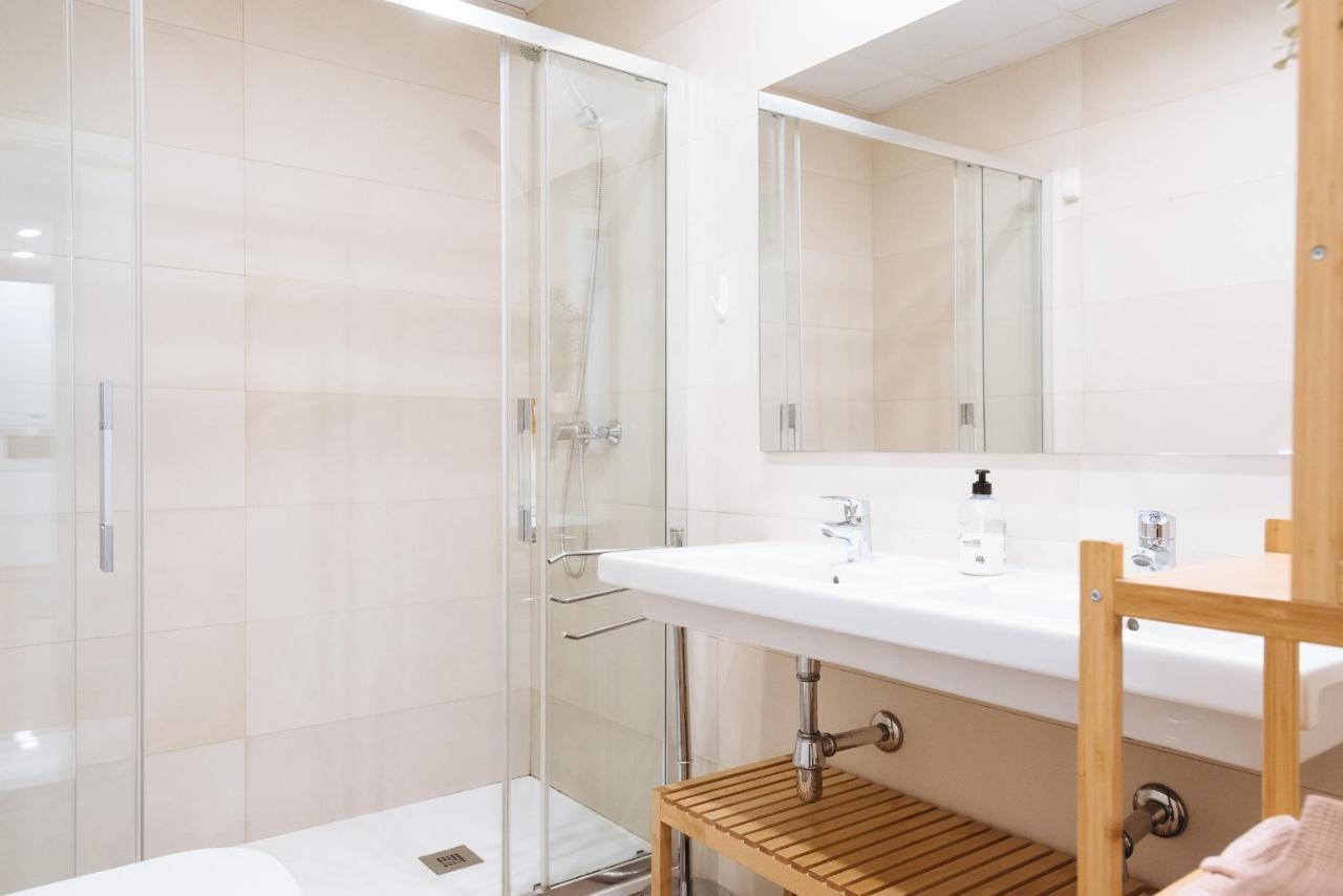 Appartement Apartamento Estelar Con Piscina Y Garaje Nervion à Séville Extérieur photo