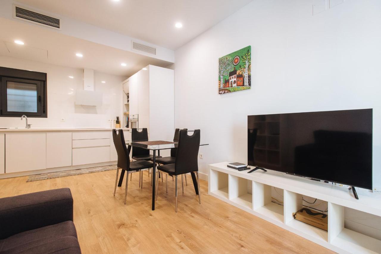 Appartement Apartamento Estelar Con Piscina Y Garaje Nervion à Séville Extérieur photo