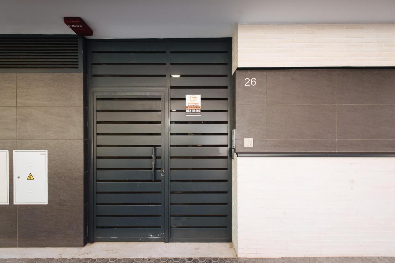 Appartement Apartamento Estelar Con Piscina Y Garaje Nervion à Séville Extérieur photo
