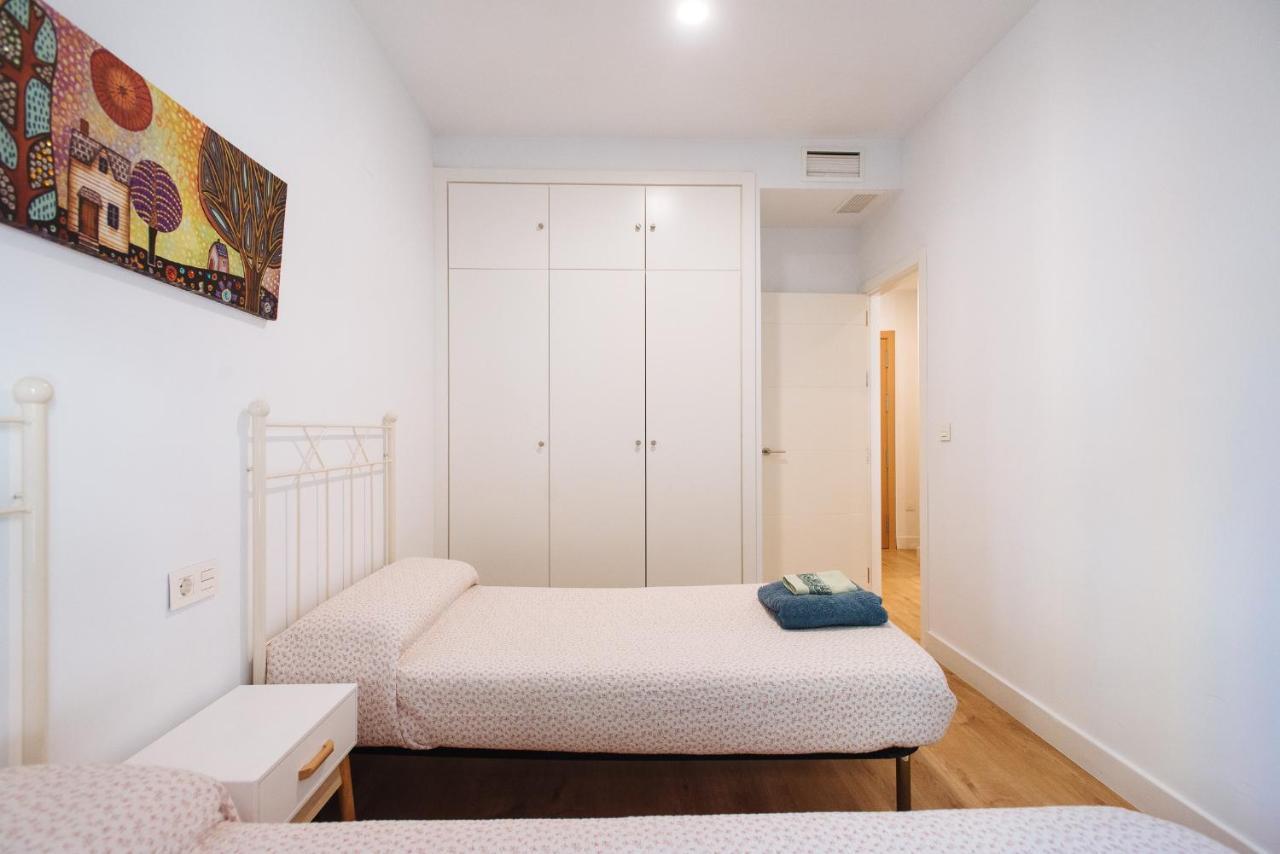 Appartement Apartamento Estelar Con Piscina Y Garaje Nervion à Séville Extérieur photo