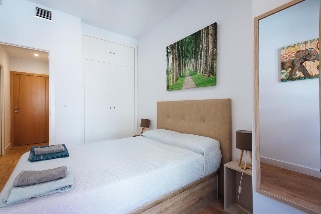 Appartement Apartamento Estelar Con Piscina Y Garaje Nervion à Séville Extérieur photo